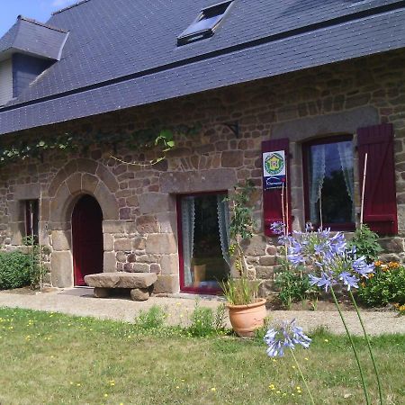 La Roche Panzió Saint-Etienne-en-Cogles Kültér fotó